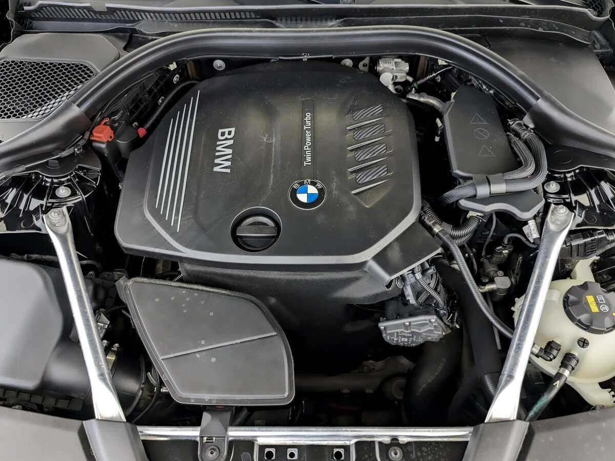 Купить BMW 5 серии 520d, 2019, 81 388 км, фото №9