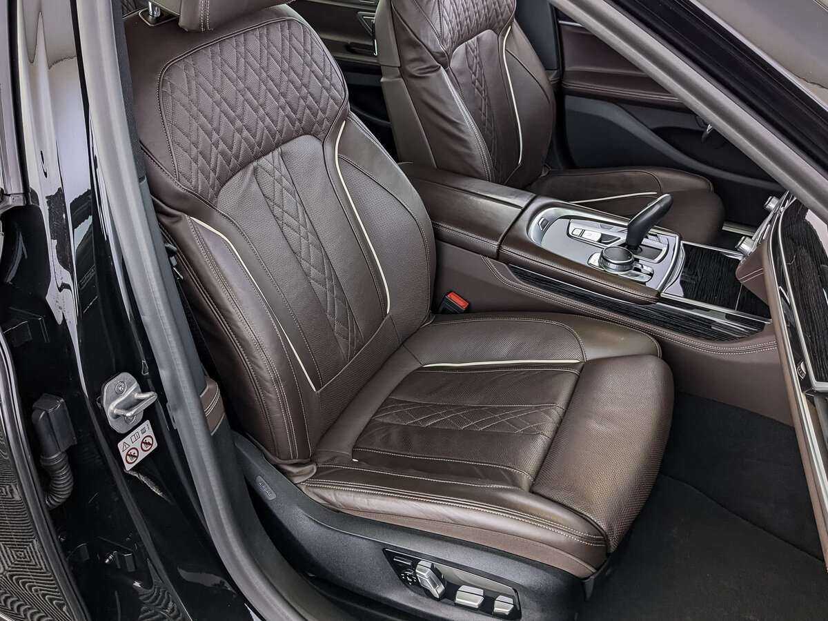 Купить BMW 7 серии 730d xDrive, 2020, 82 444 км, фото №17