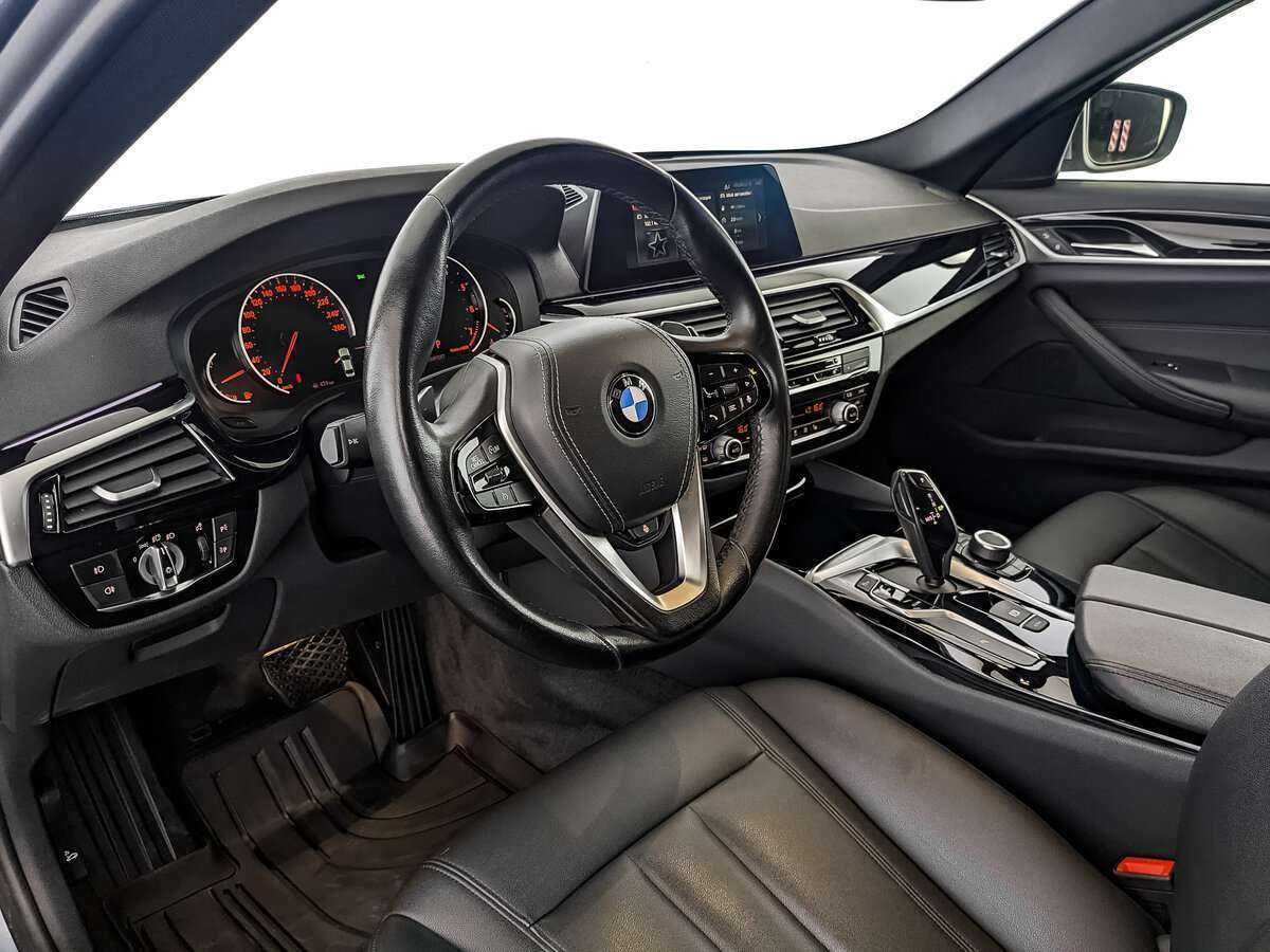 Купить BMW 5 серии 520i, 2020, 81 481 км, фото №11