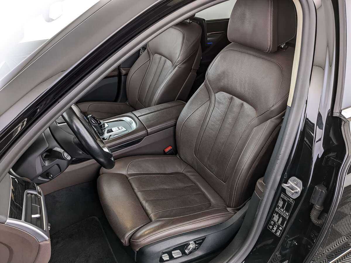 Купить BMW 7 серии Long 730Ld xDrive, 2019, 84 741 км, фото №14