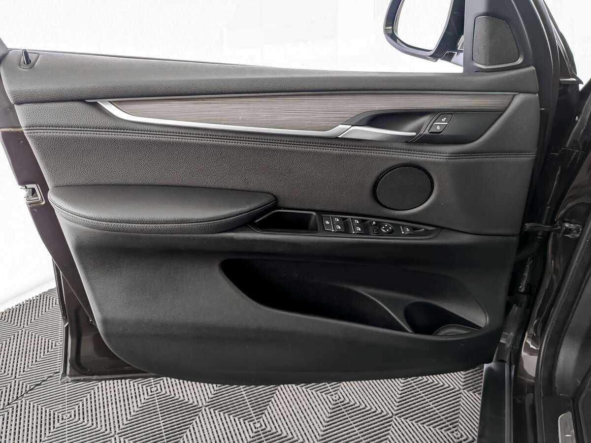 Купить BMW X5 35i, 2016, 147 213 км, фото №15