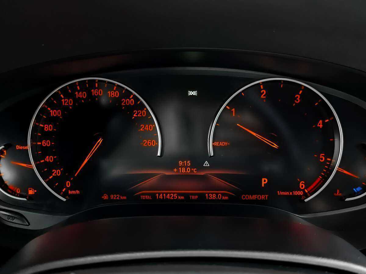 Купить BMW 5 серии 520d, 2017, 141 423 км, фото №12