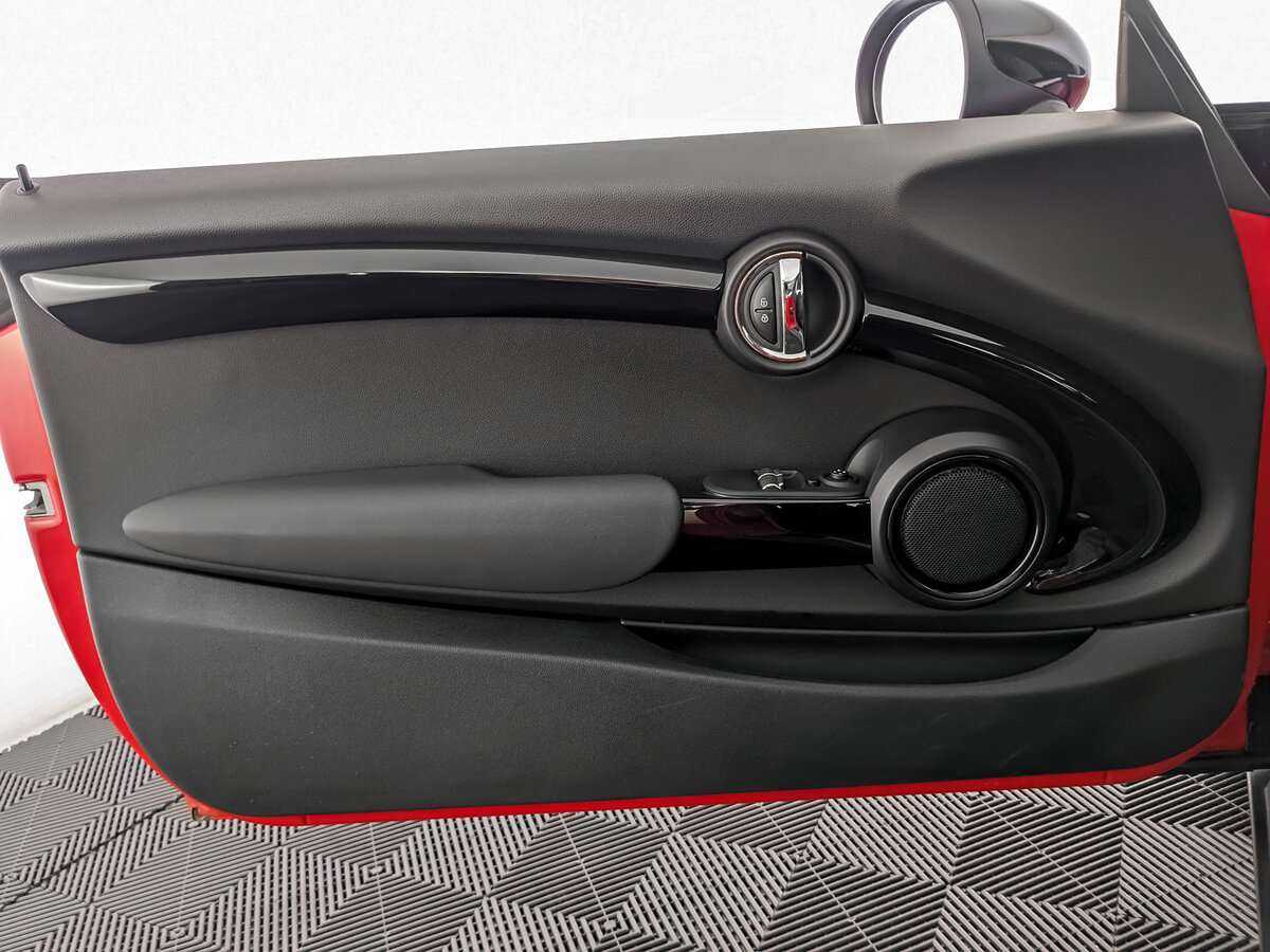 Купить Mini Hatch Cooper, 2019, 59 904 км, фото №15