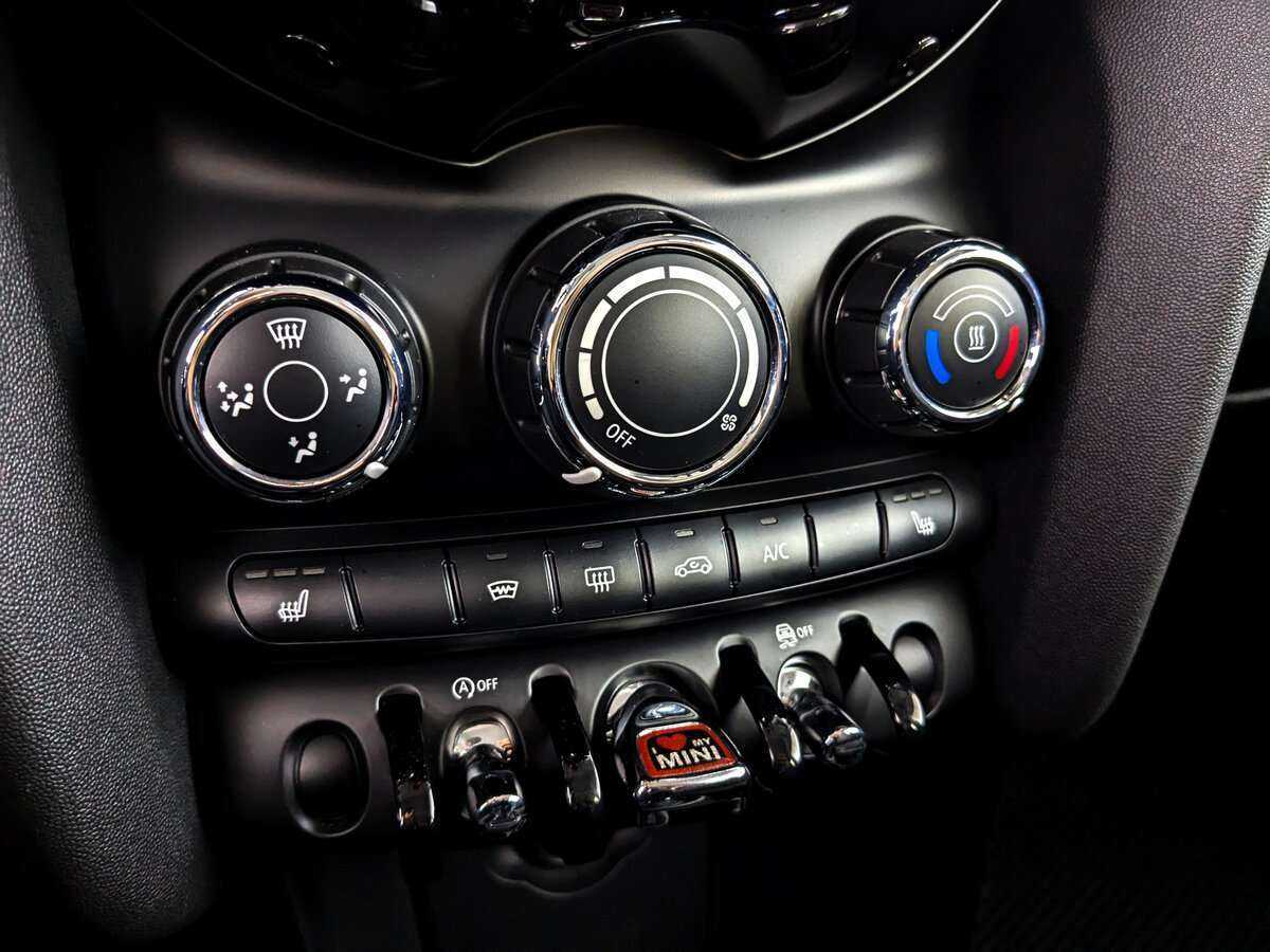 Купить Mini Hatch Cooper, 2019, 59 904 км, фото №21