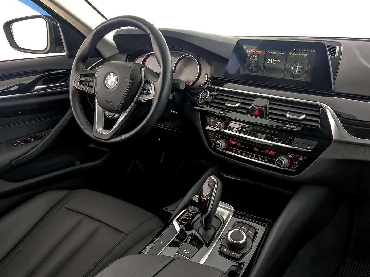 Купить BMW 5 серии 520d, 2020, 21 774 км, фото №24