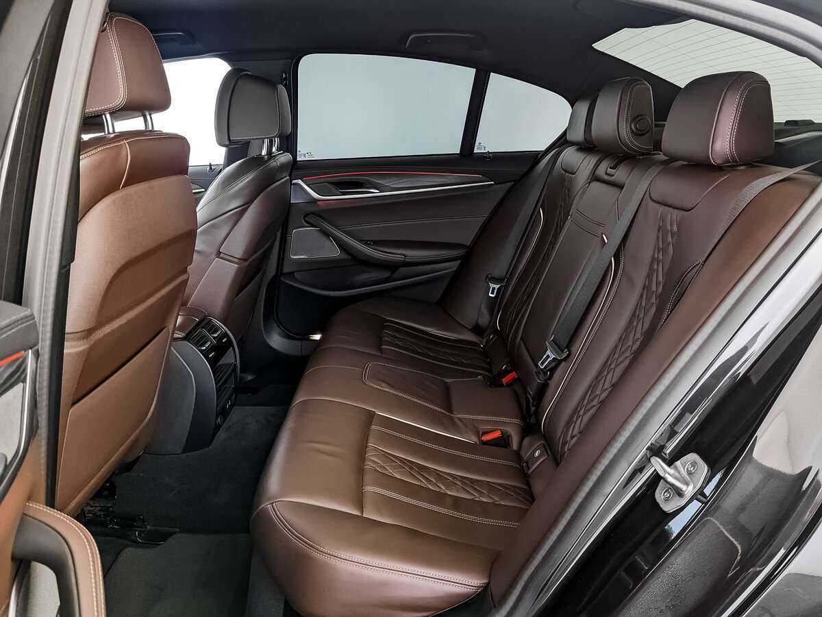 Купить BMW 5 серии 530d xDrive, 2020, 84 306 км, фото №12