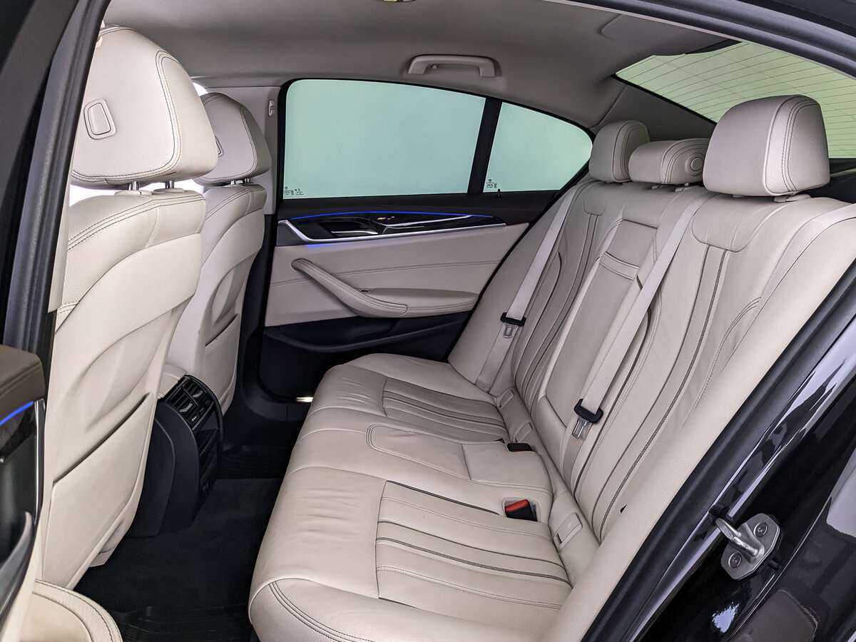 Купить BMW 5 серии 520i, 2017, 114 874 км, фото №14