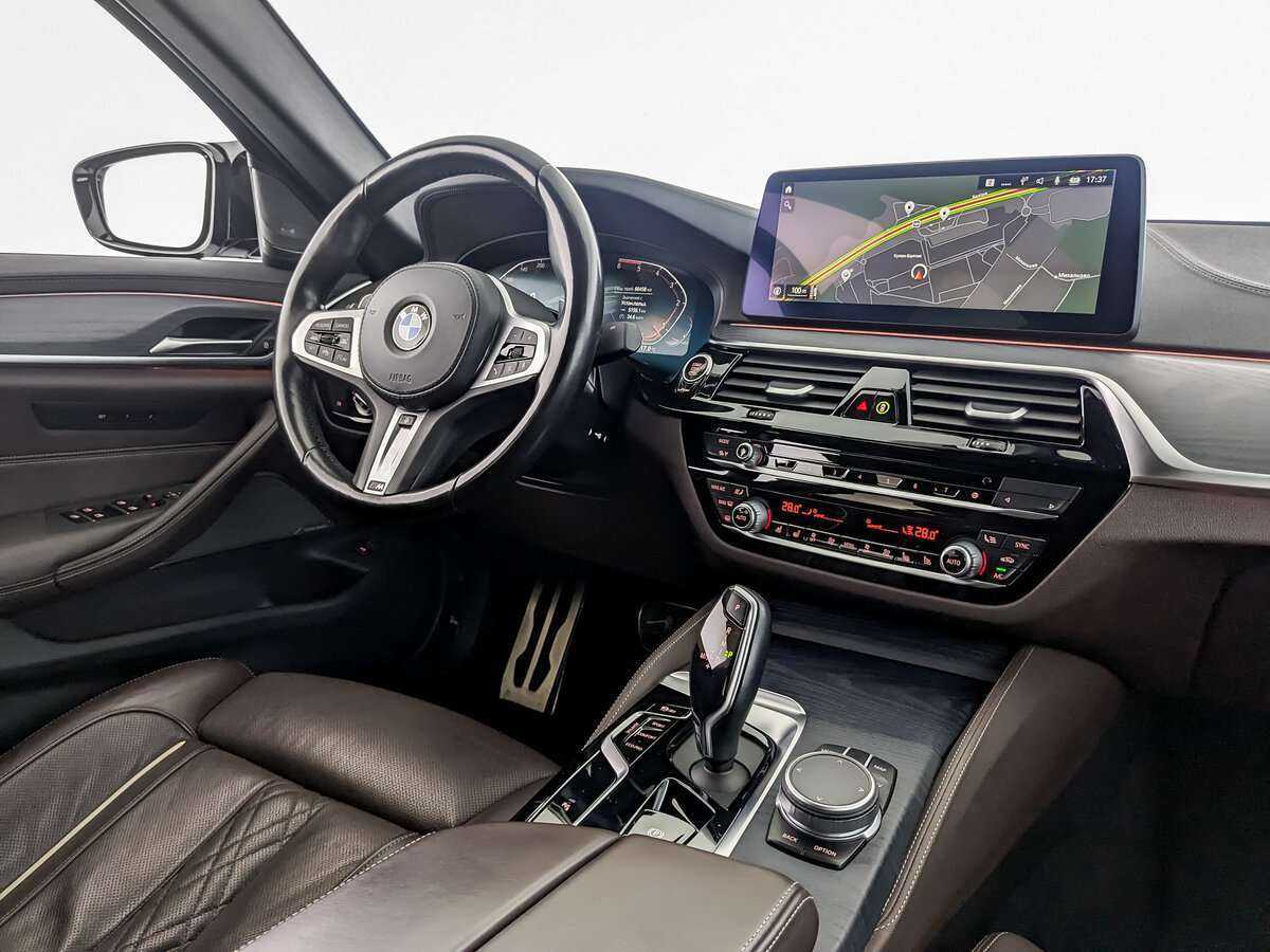 Купить BMW 5 серии 530d xDrive, 2020, 66 452 км, фото №24