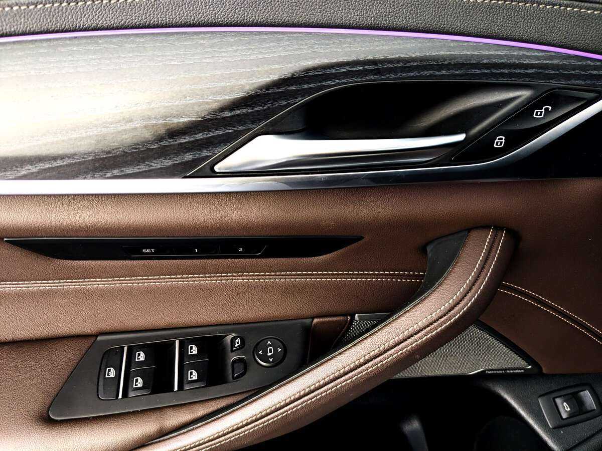 Купить BMW 5 серии 530d xDrive, 2020, 64 100 км, фото №22