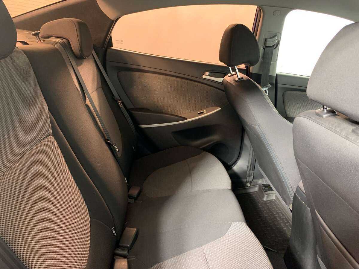 Купить Hyundai Solaris, 2013, 213 324 км, фото №15