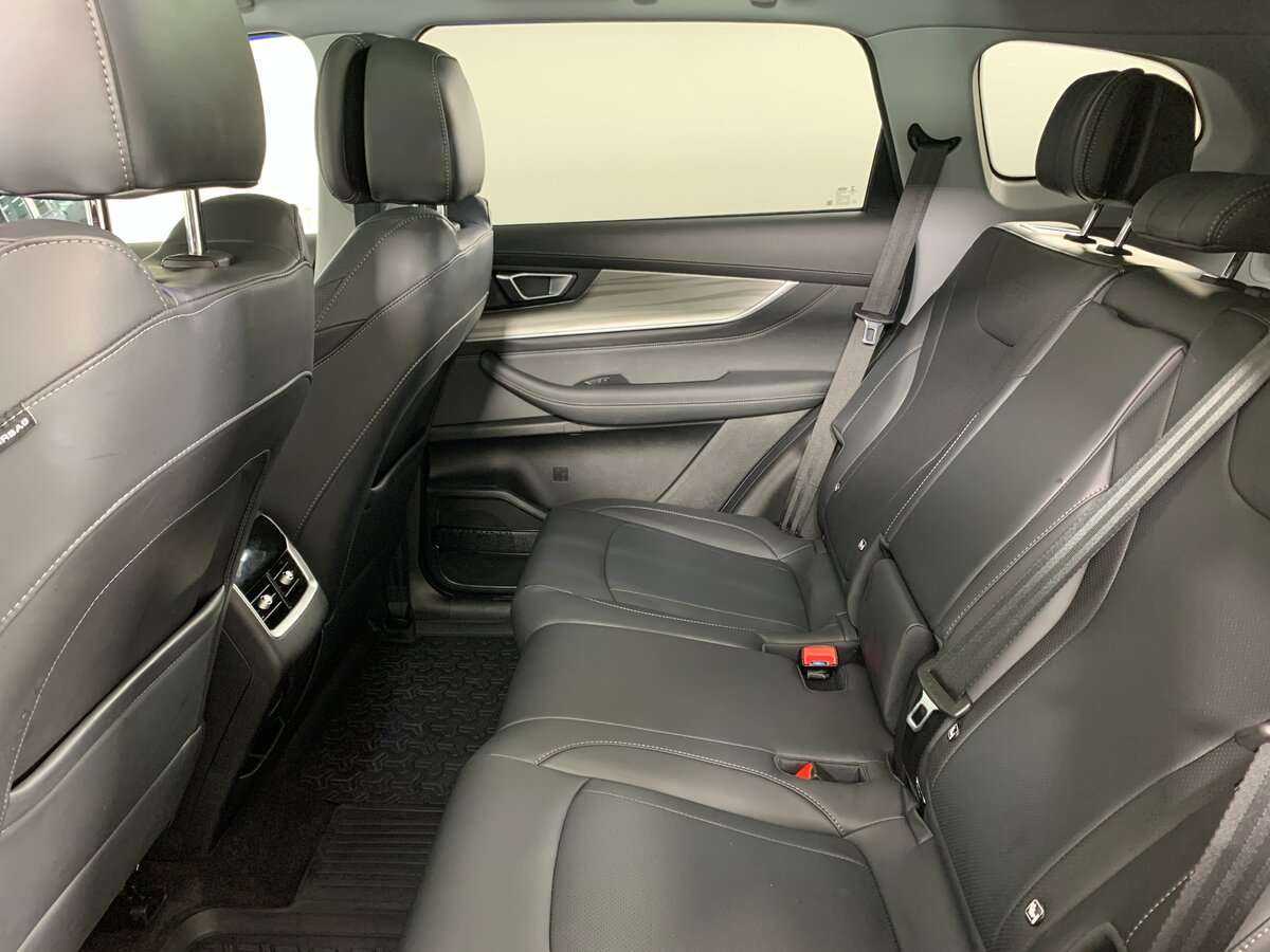 Купить Chery Tiggo 8 Pro Max, 2022, 36 113 км, фото №17