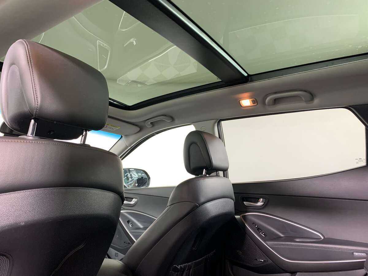 Купить Hyundai Santa Fe, 2017, 121 500 км, фото №16