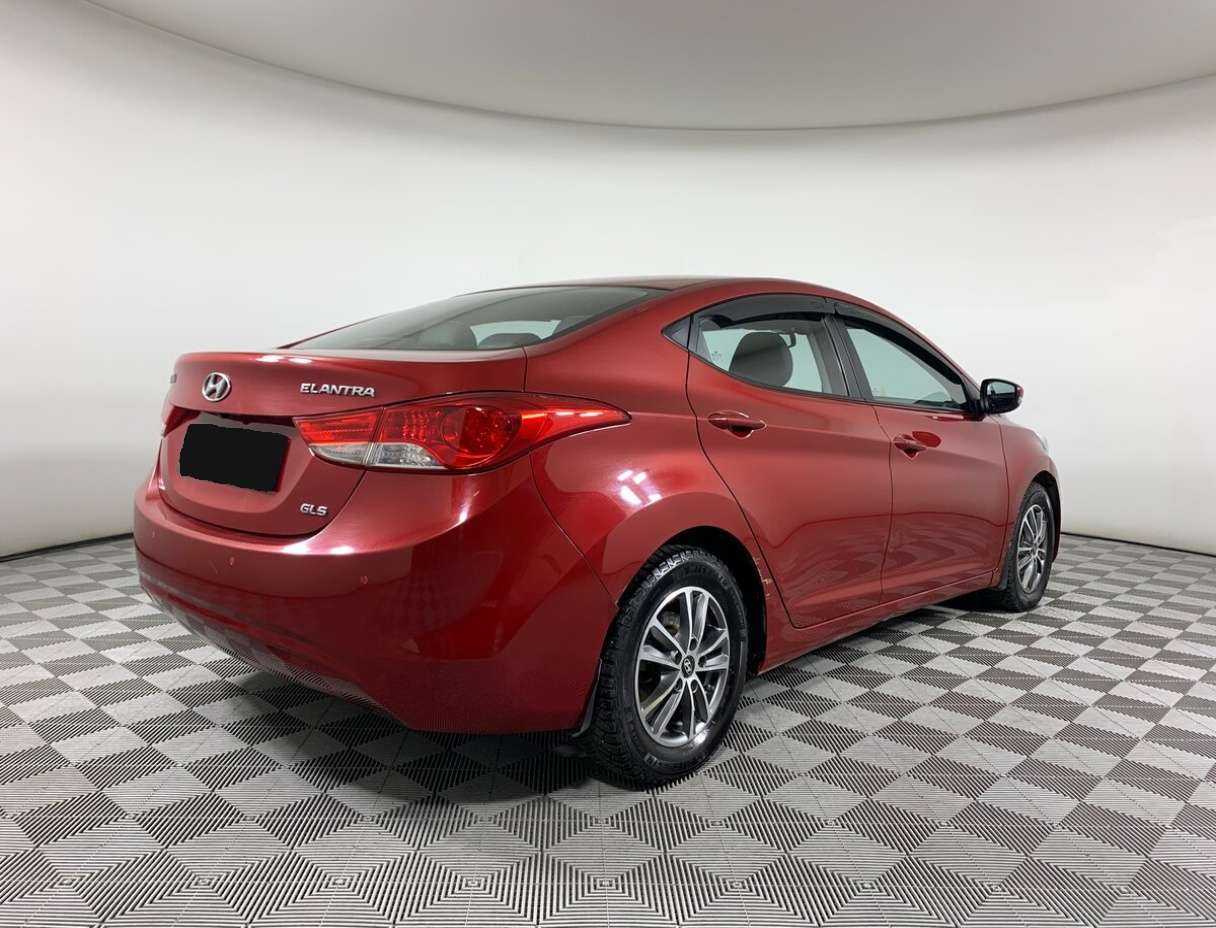 Купить Hyundai Elantra, 2011, 118 009 км, фото №4