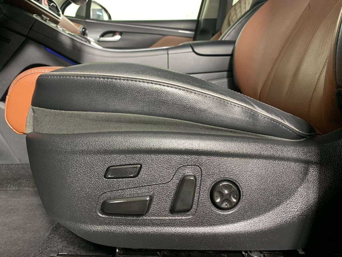 Купить Hyundai Santa Fe, 2021, 112 345 км, фото №14