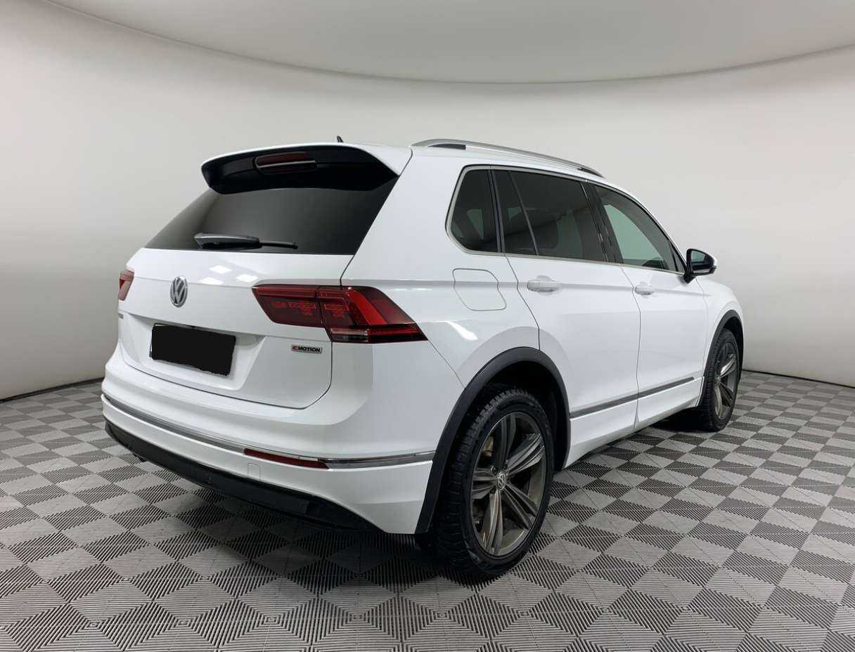 Купить Volkswagen Tiguan, 2018, 99 995 км, фото №5