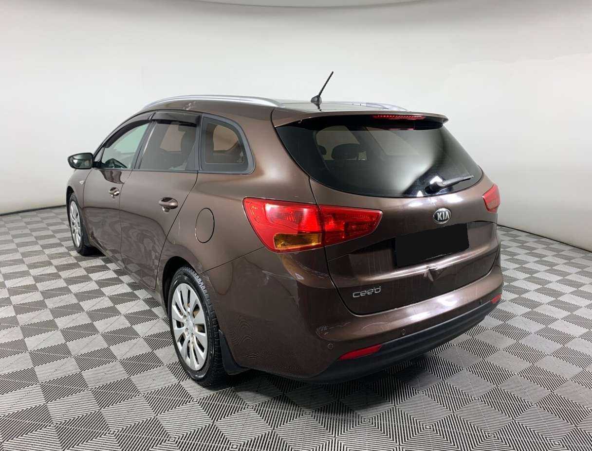 Купить Kia Ceed, 2014, 145 937 км, фото №7