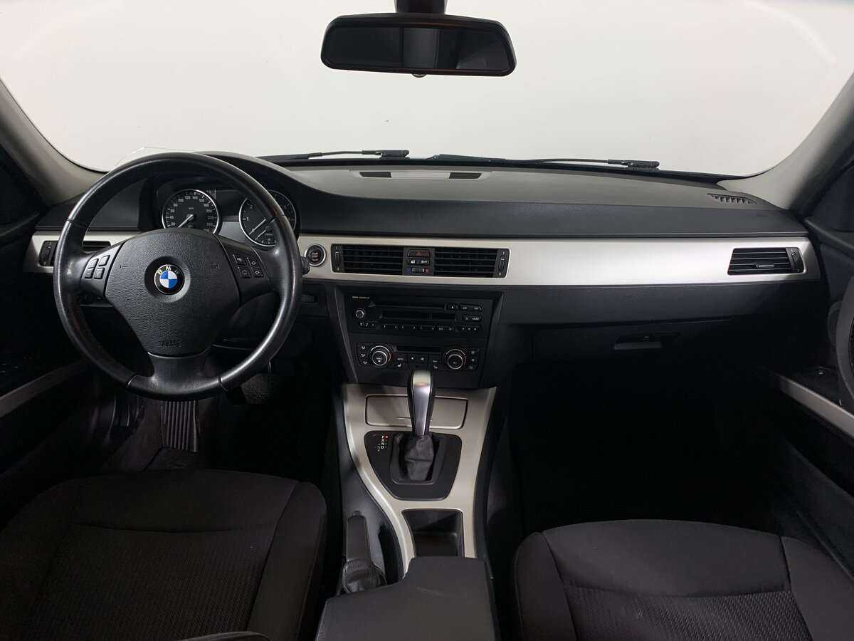 Купить BMW 3 серии 318i, 2011, 217 000 км, фото №13