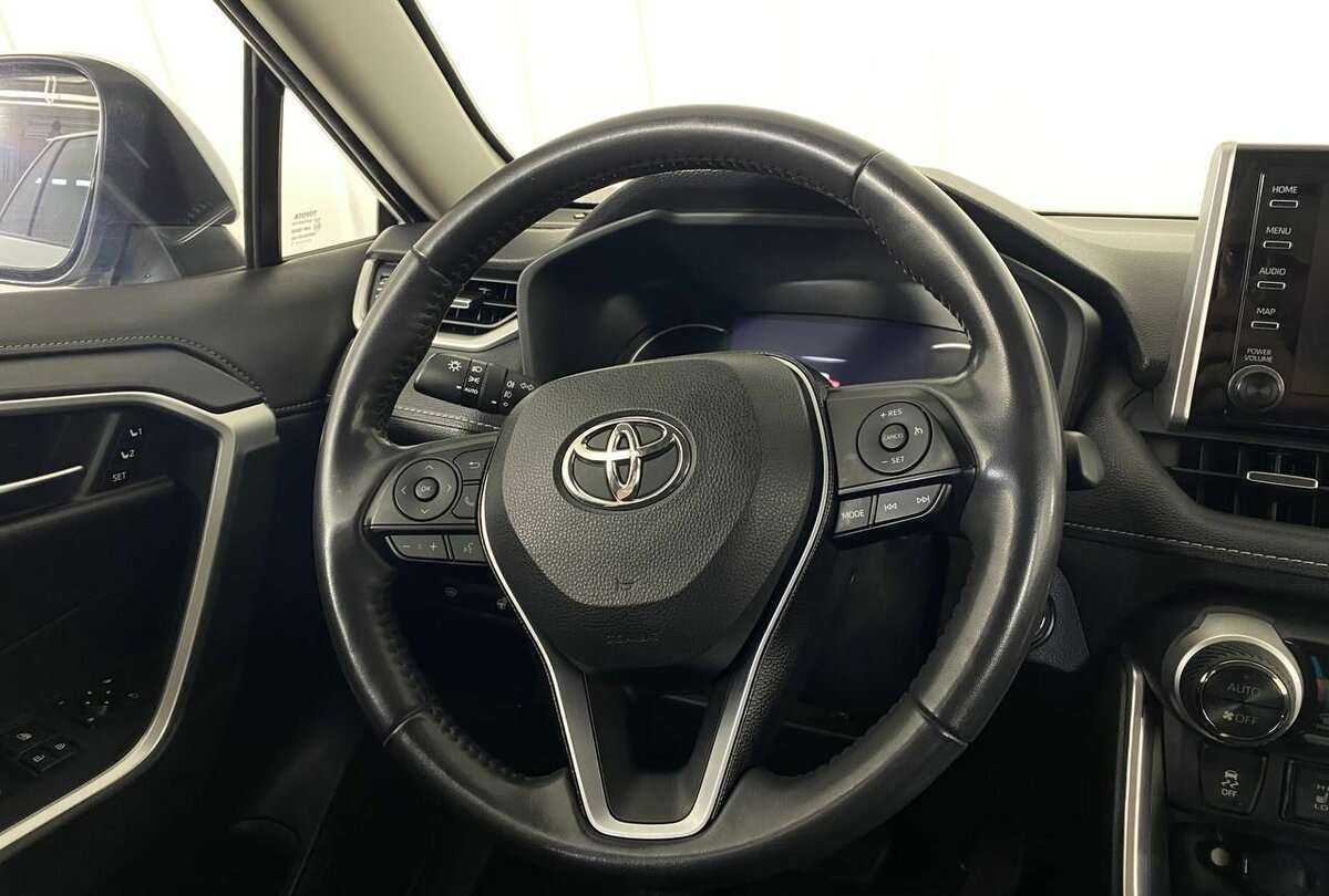 Купить Toyota RAV4, 2021, 61 001 км, фото №9