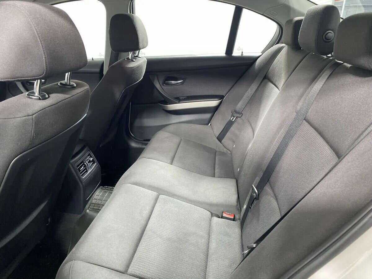 Купить BMW 3 серии 318i, 2011, 168 000 км, фото №9