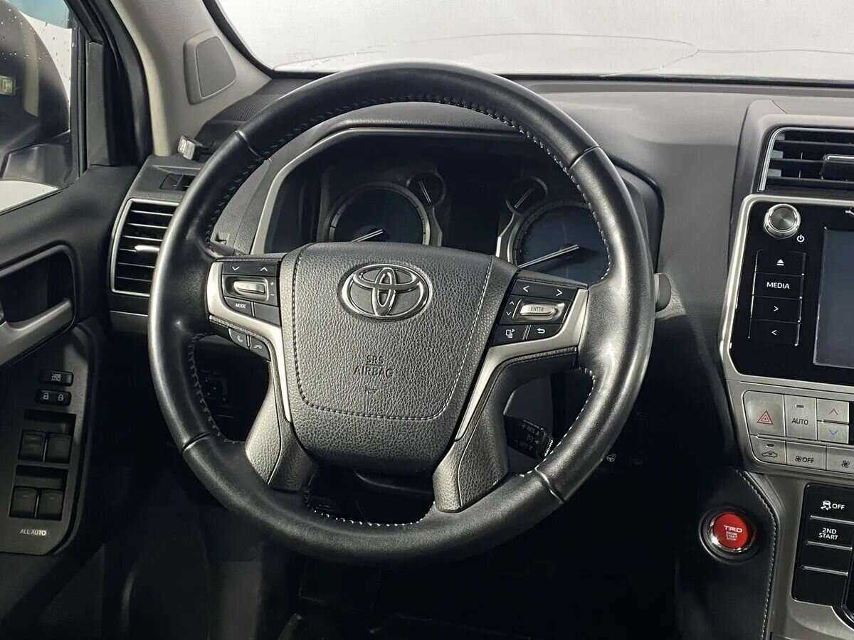 Купить Toyota Land Cruiser Prado, 2020, 57 000 км, фото №12
