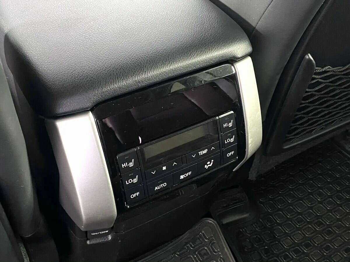 Купить Toyota Land Cruiser Prado, 2020, 57 000 км, фото №17