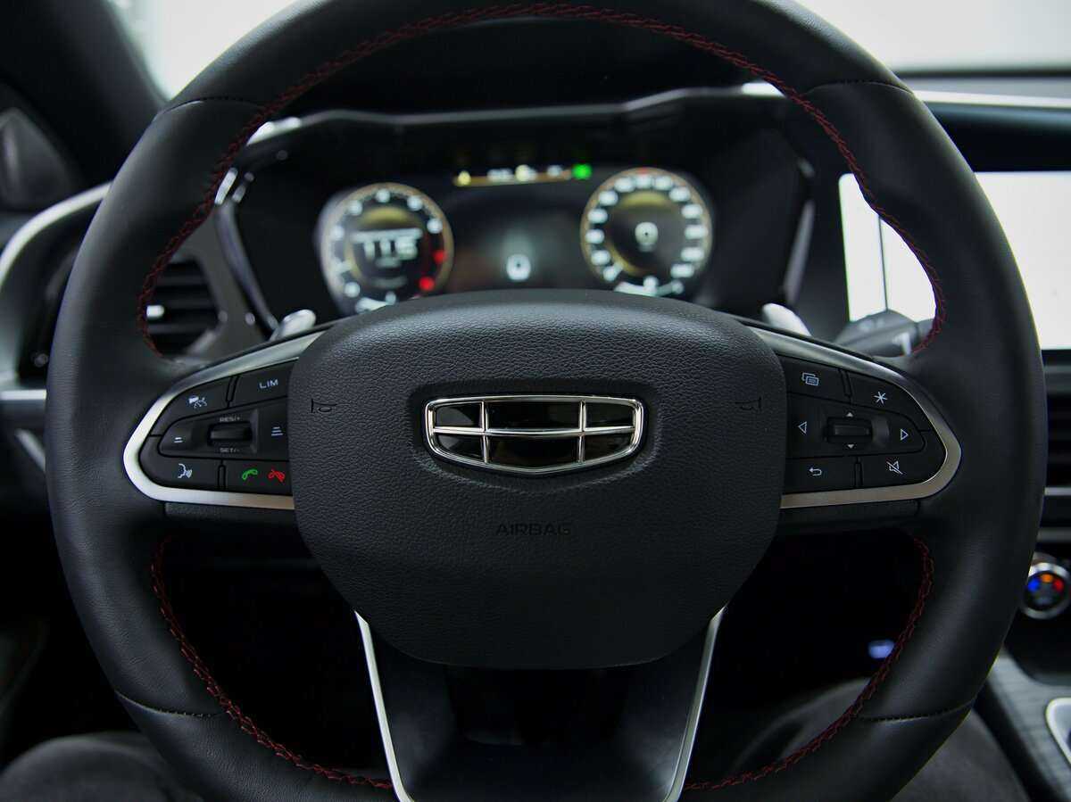 Купить Geely Tugella, 2023, 4 961 км, фото №8