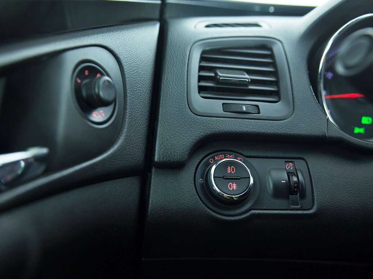 Купить Opel Insignia, 2009, 180 493 км, фото №18