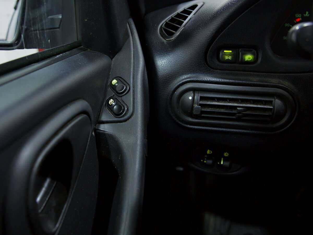 Купить Chevrolet Niva, 2017, 99 573 км, фото №9