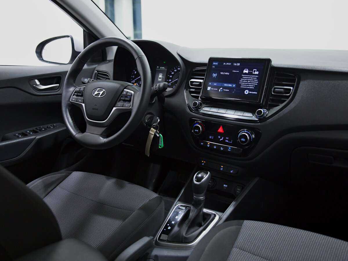 Купить Hyundai Solaris, 2021, 32 503 км, фото №7