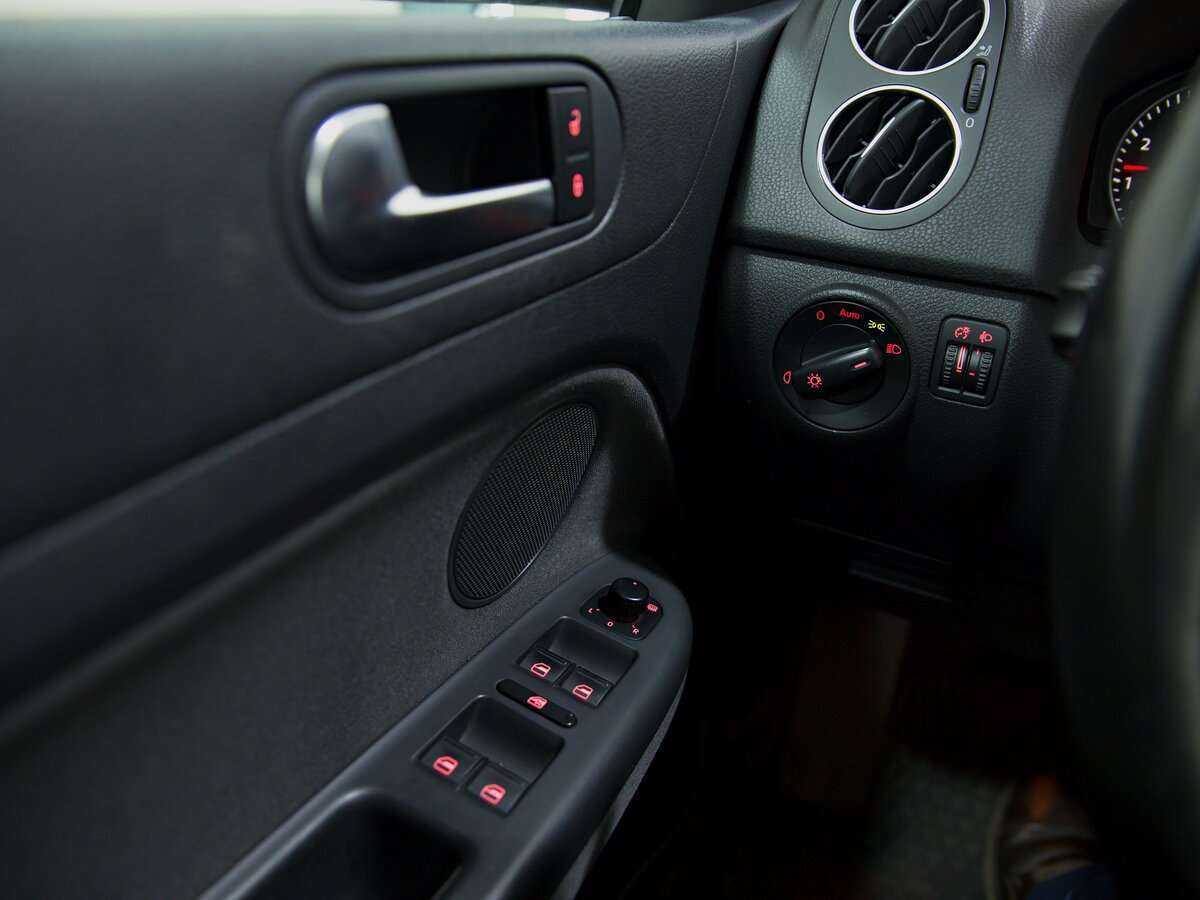 Купить Volkswagen Golf Plus, 2011, 102 594 км, фото №14