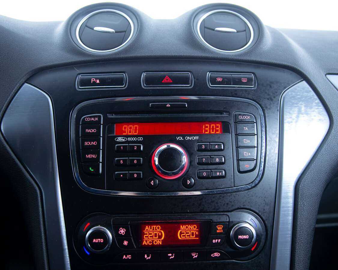 Купить Ford Mondeo, 2011, 161 062 км, фото №13