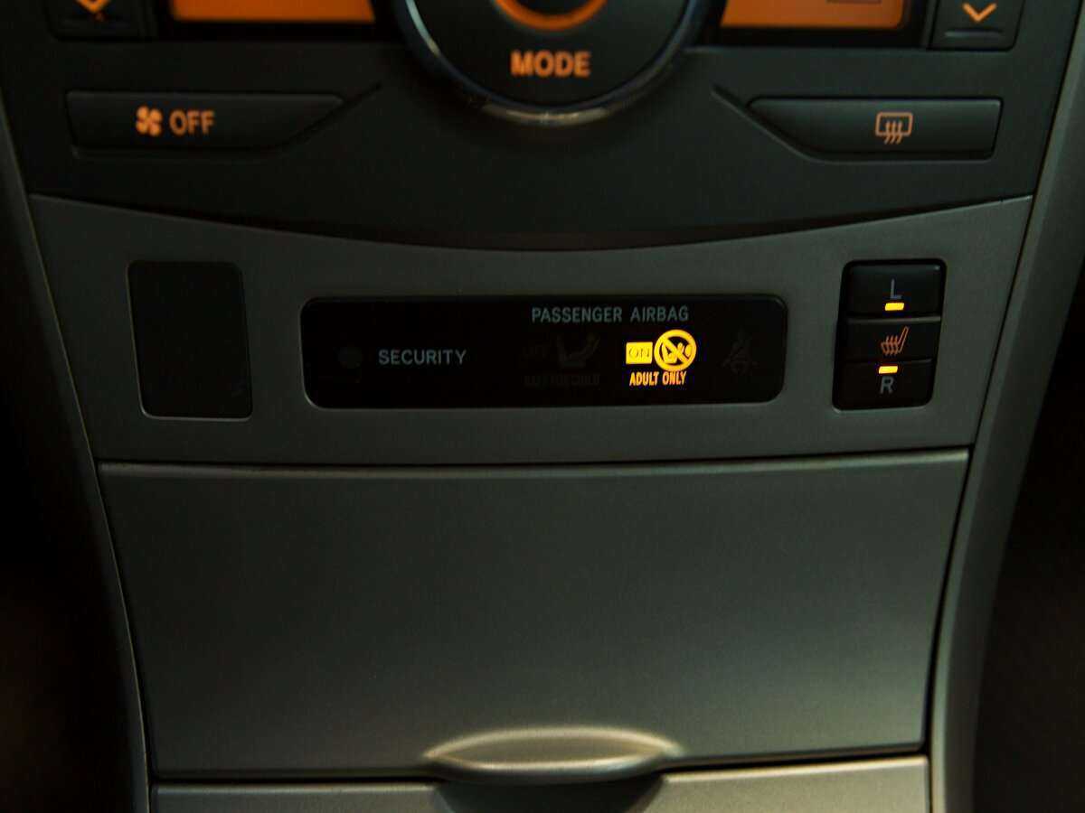 Купить Toyota Corolla AMT, 2007, 233 243 км, фото №10