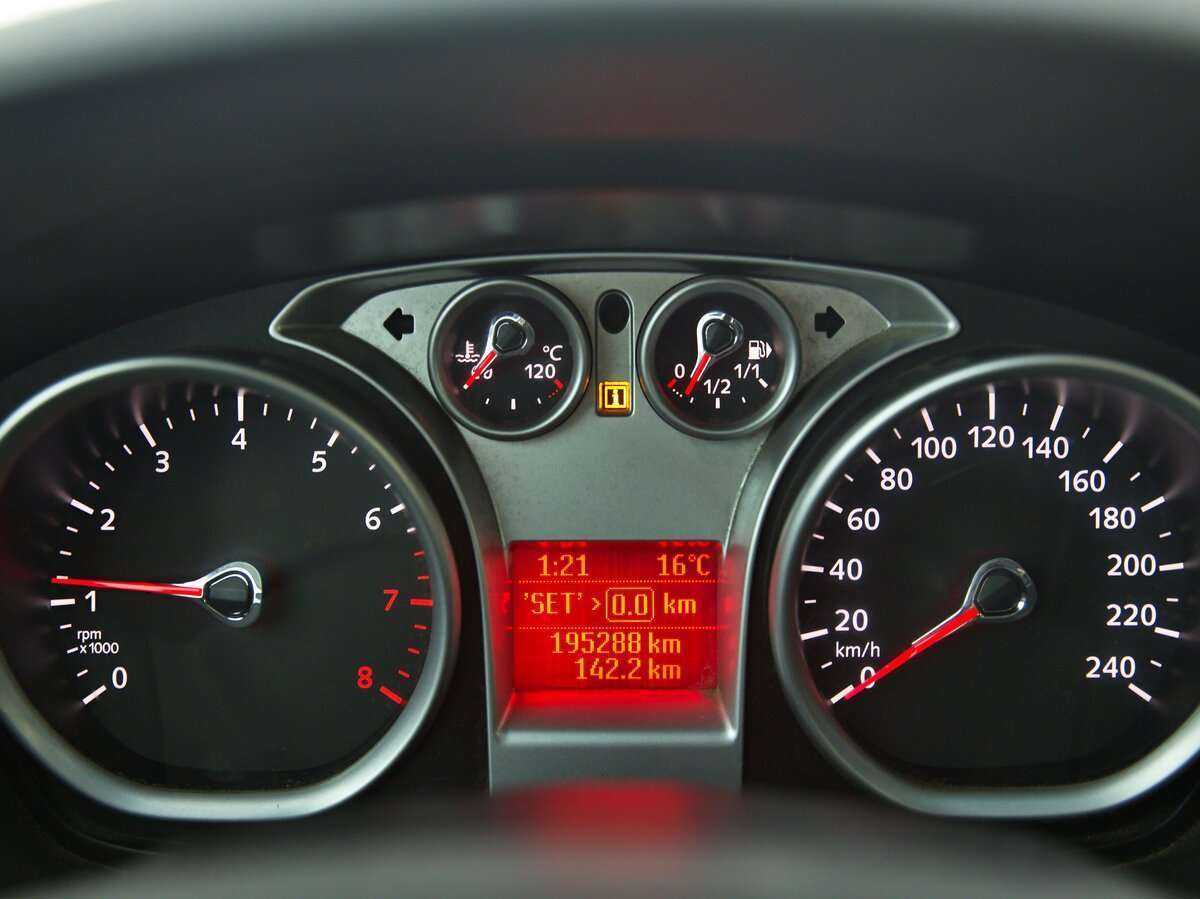 Купить Ford Focus, 2008, 195 288 км, фото №10