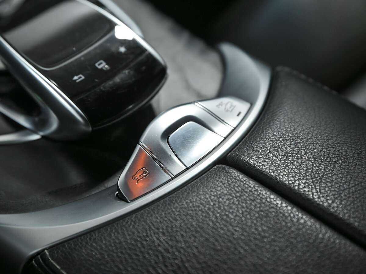 Купить Mercedes-Benz GLC 250 d, 2016, 283 524 км, фото №13