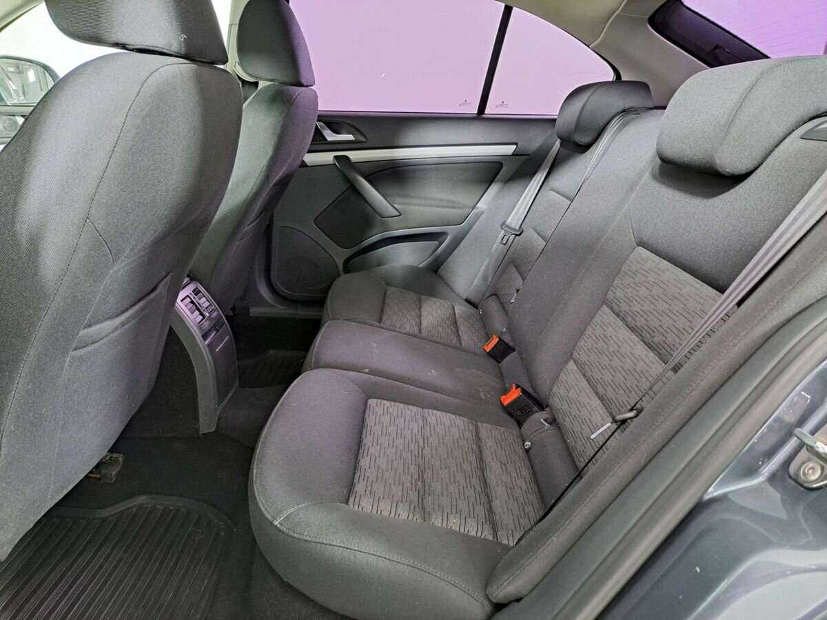 Купить Skoda Octavia, 2012, 144 873 км, фото №8