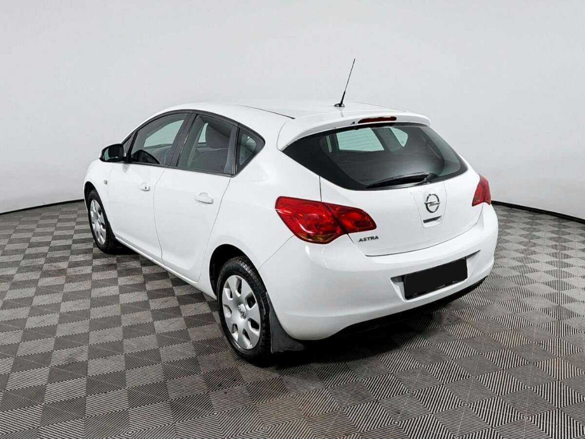 Купить Opel Astra, 2011, 165 120 км, фото №7