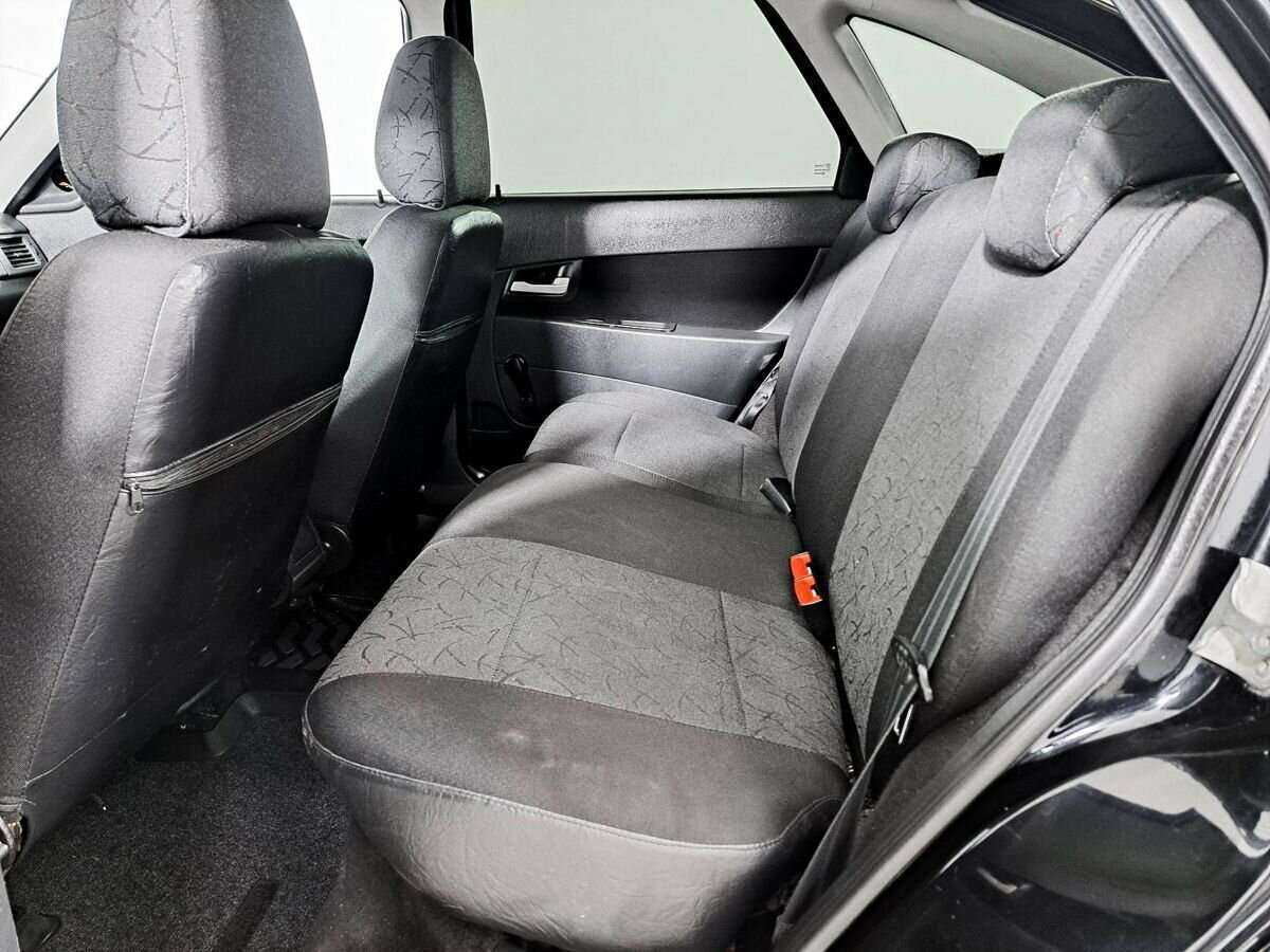 Купить Lada (ВАЗ) Priora, 2013, 100 127 км, фото №10