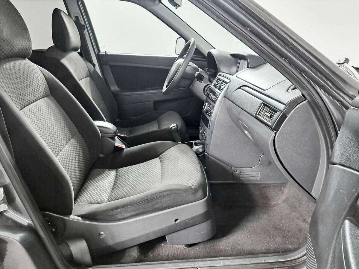 Купить Lada (ВАЗ) Priora, 2013, 223 540 км, фото №9