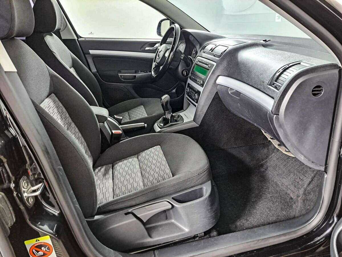 Купить Skoda Octavia, 2011, 186 631 км, фото №9
