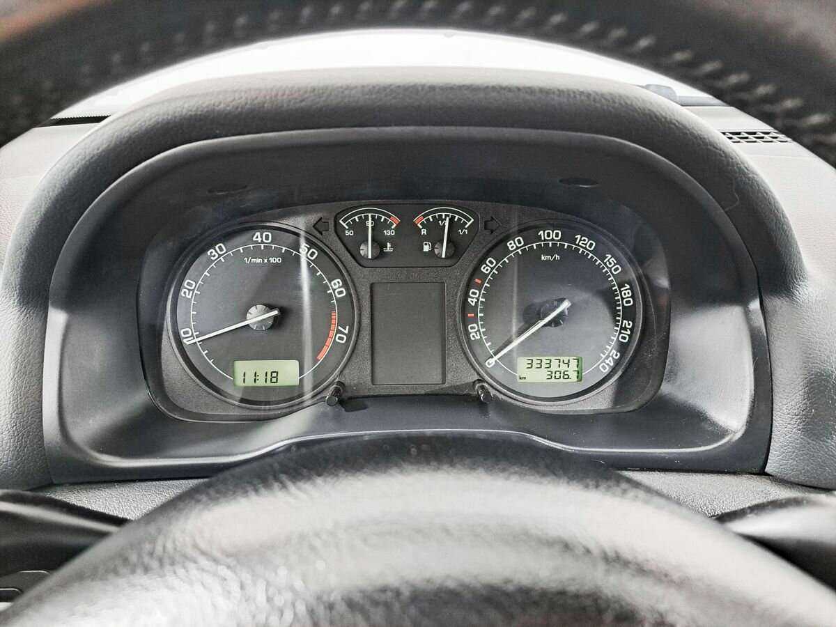 Купить Skoda Octavia, 2007, 333 553 км, фото №9