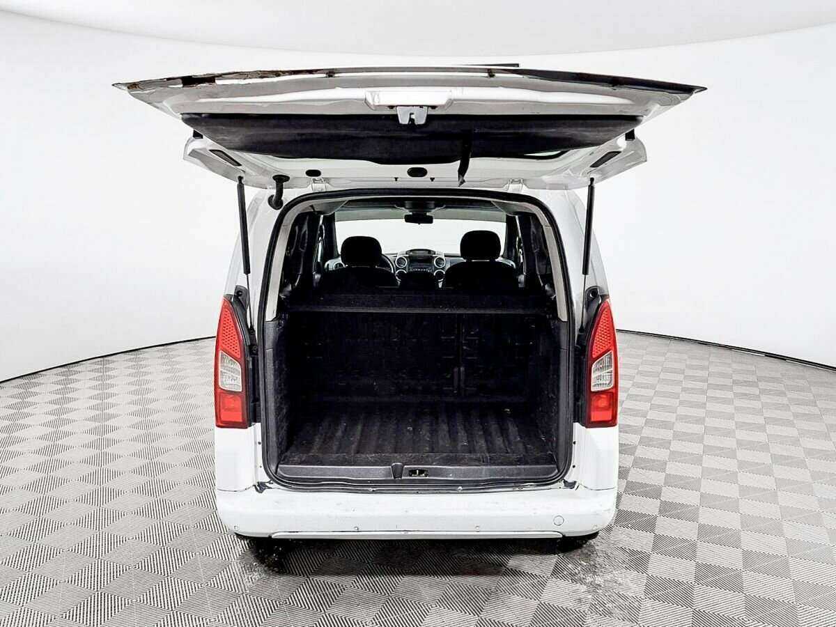 Купить Peugeot Partner, 2012, 240 570 км, фото №10