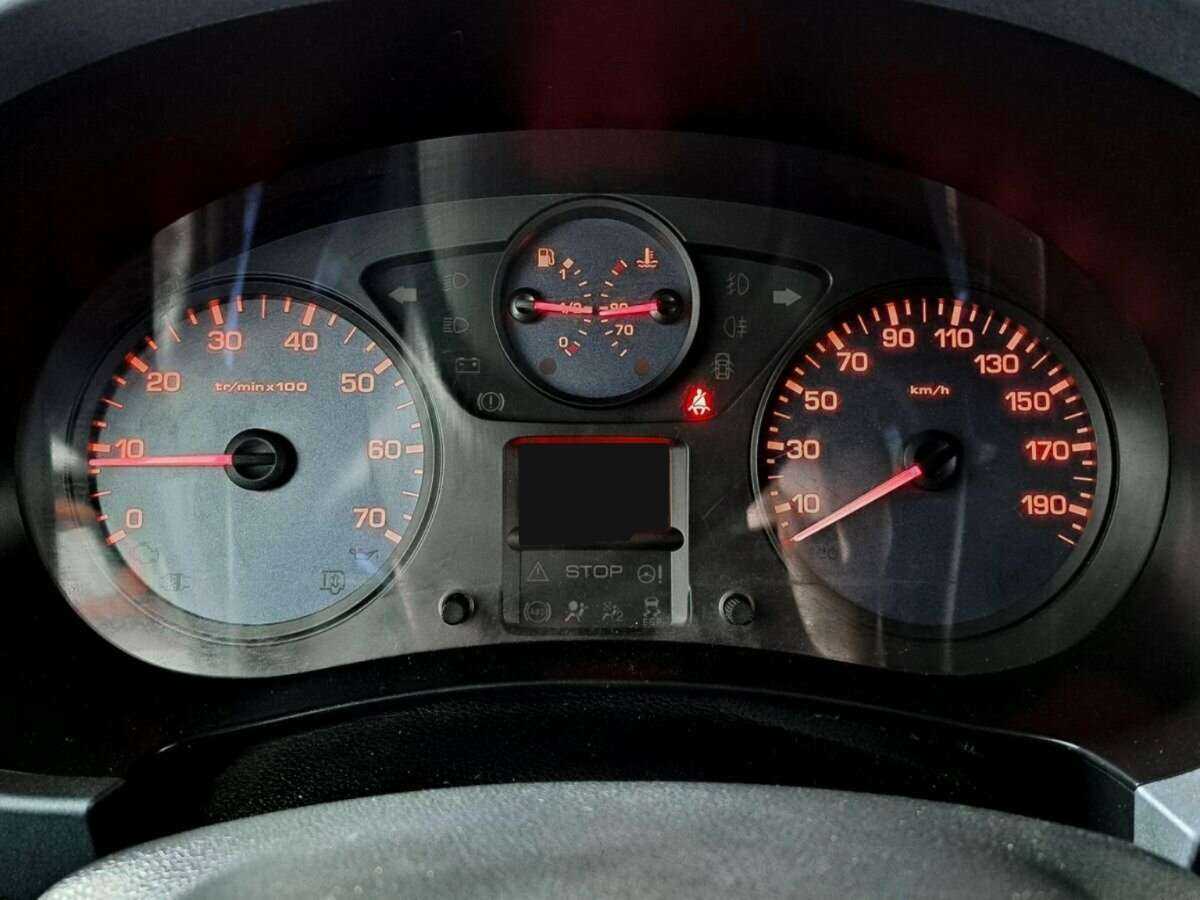 Купить Peugeot Partner, 2012, 240 570 км, фото №13