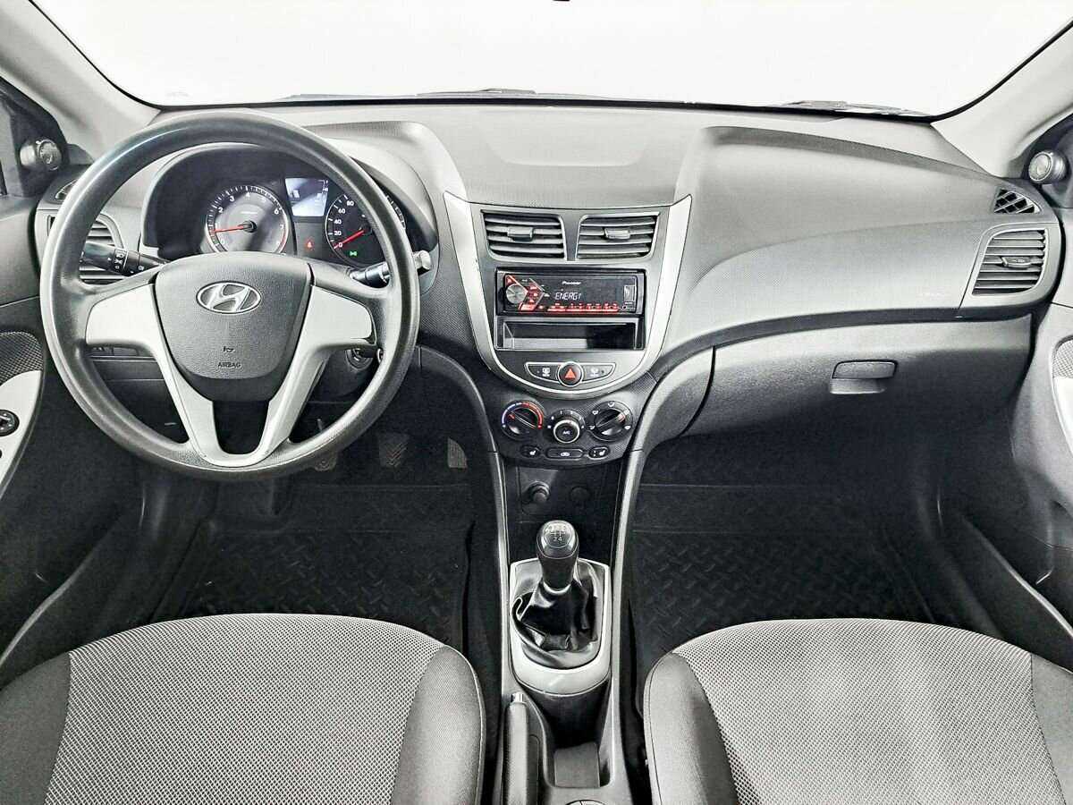 Купить Hyundai Solaris, 2011, 194 110 км, фото №12