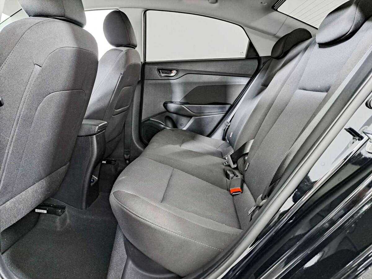 Купить Hyundai Solaris, 2022, 27 370 км, фото №10