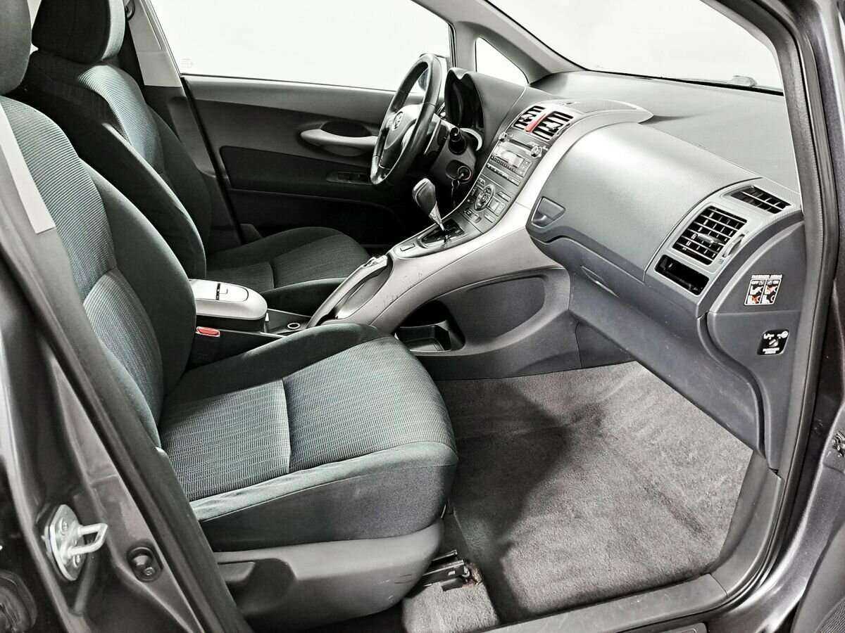 Купить Toyota Auris, 2008, 227 400 км, фото №9