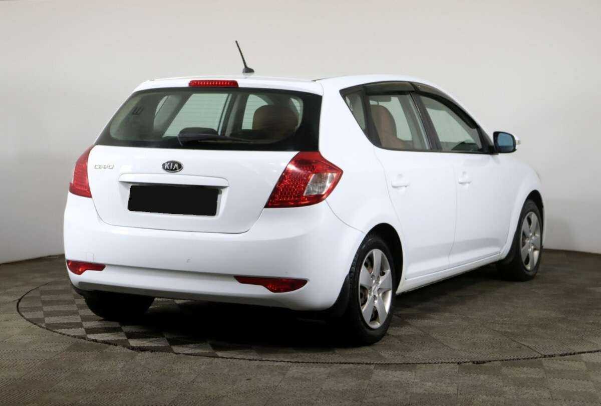 Купить Kia Ceed, 2011, 183 125 км, фото №5
