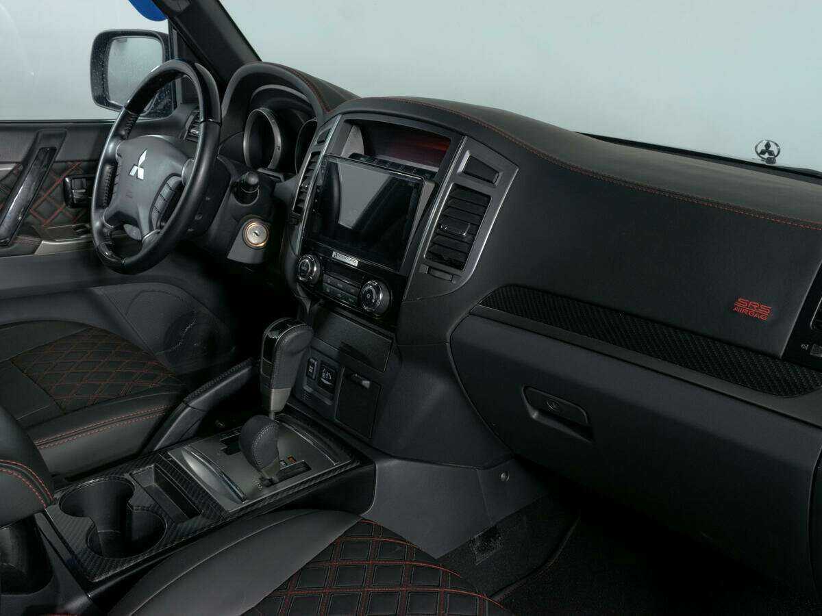 Купить Mitsubishi Pajero, 2019, 29 502 км, фото №7