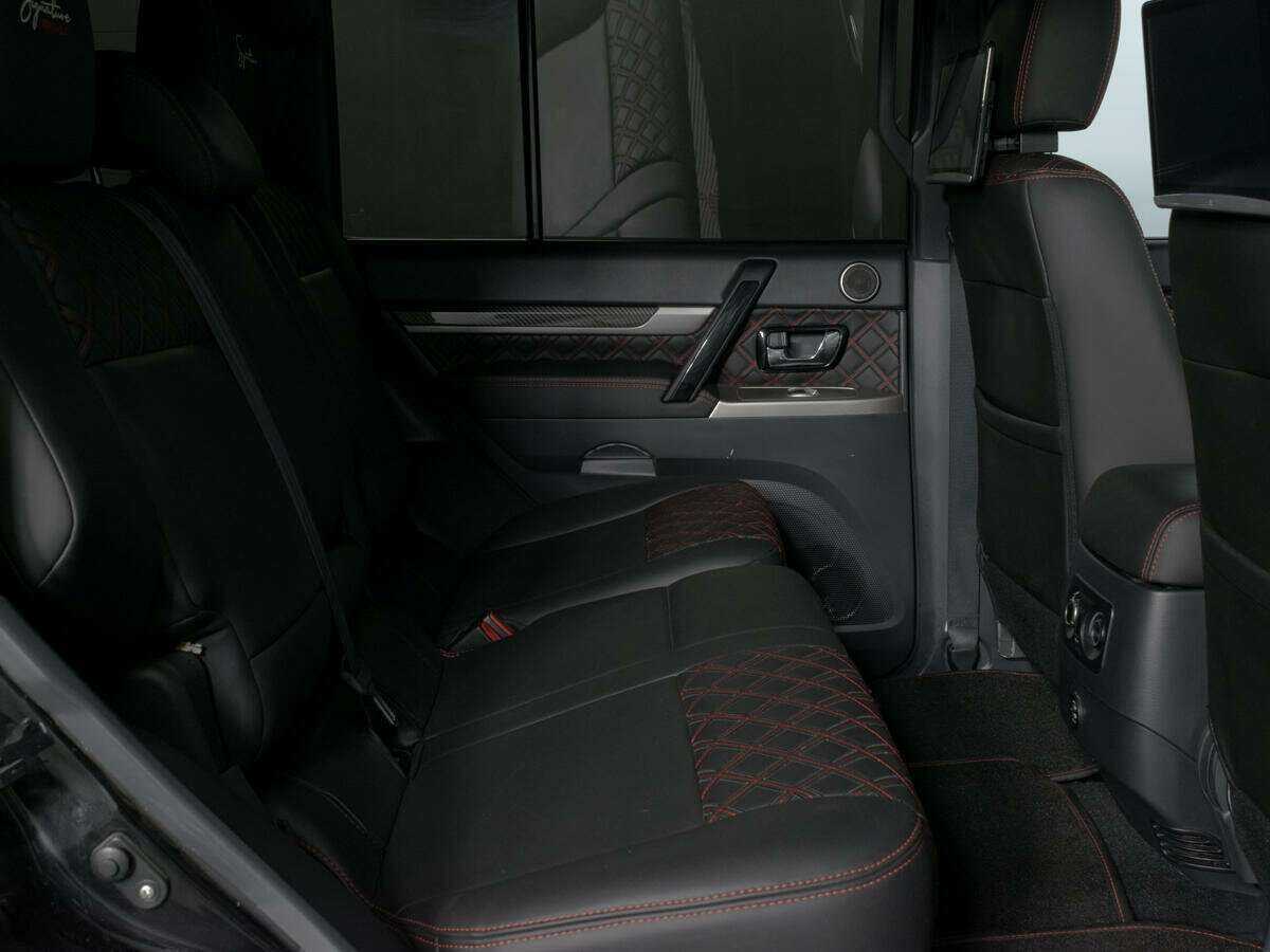 Купить Mitsubishi Pajero, 2019, 29 502 км, фото №10