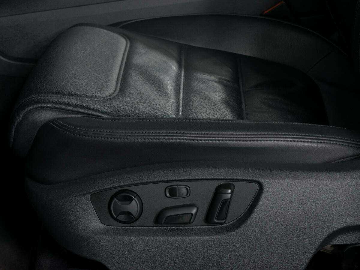 Купить Volkswagen Touareg, 2015, 57 619 км, фото №16