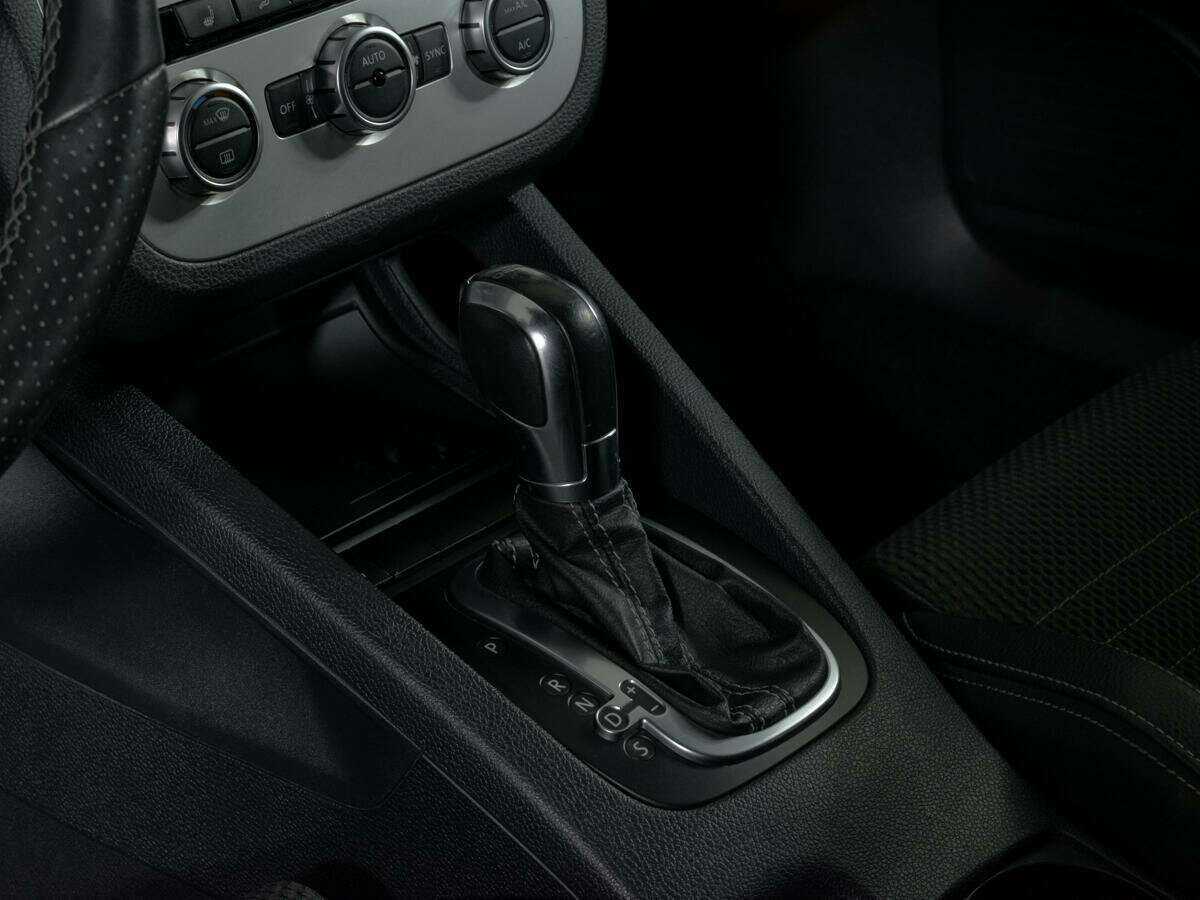 Купить Volkswagen Scirocco, 2013, 91 650 км, фото №16